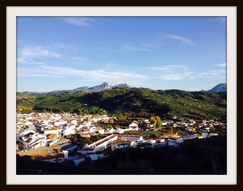 La Carrihuela Pension Algodonales Buitenkant foto